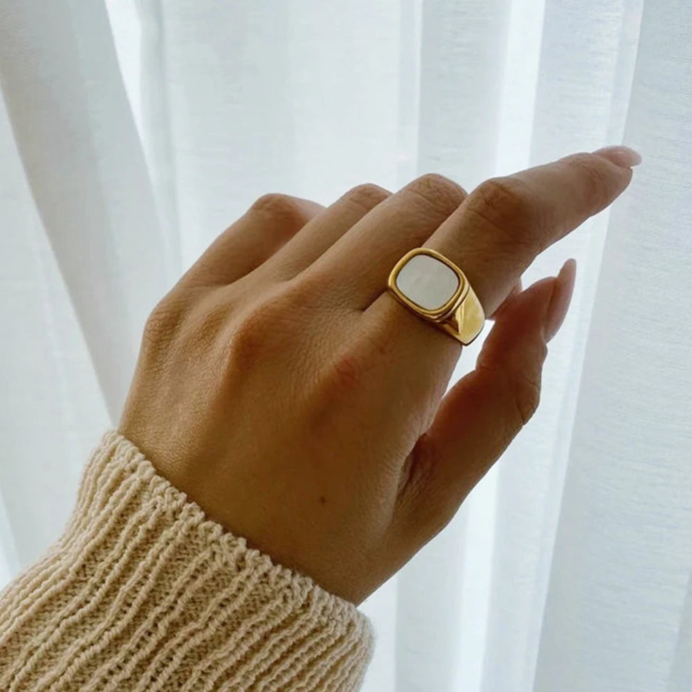 Chunky Square Shell Ring